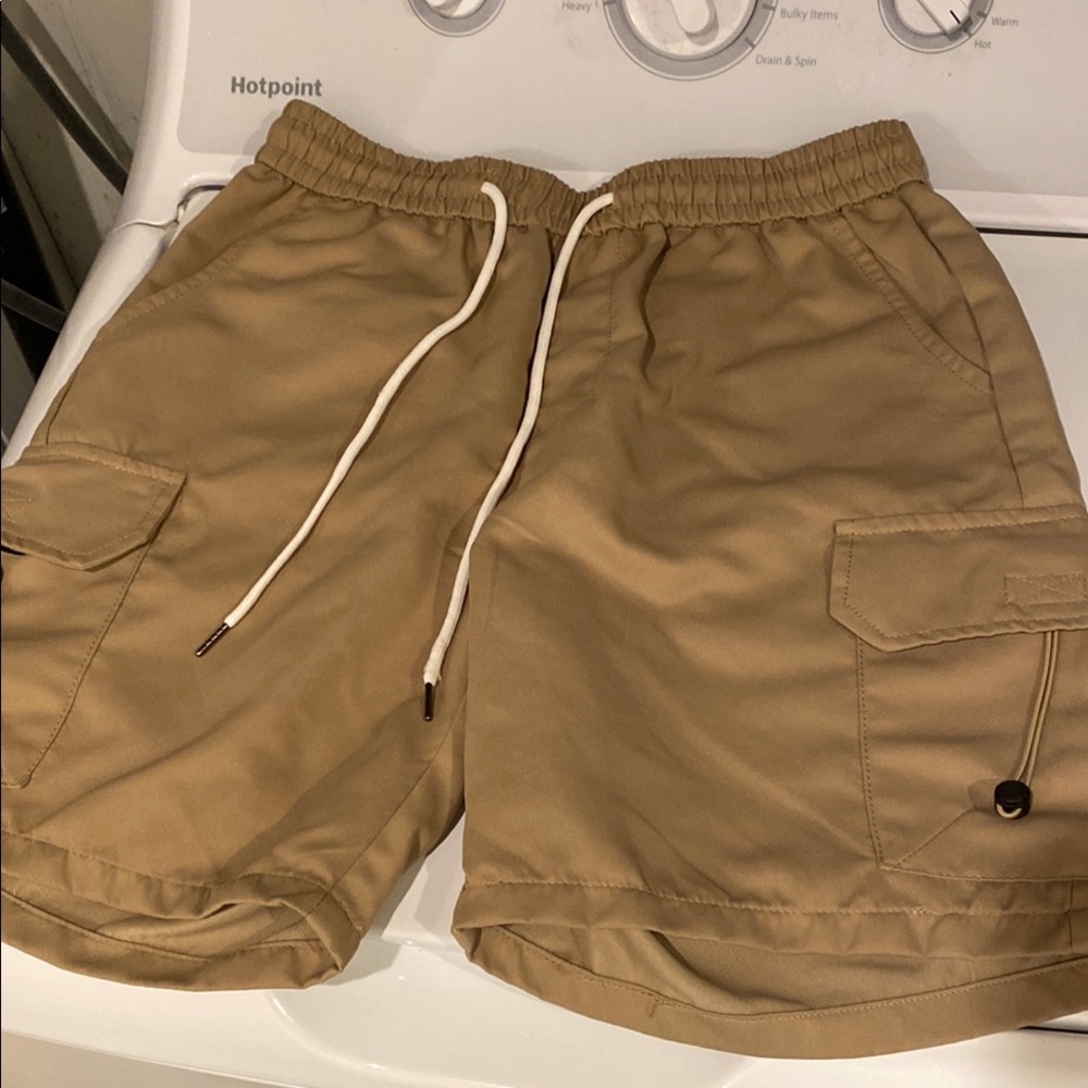 NFINITY Tan Cargo Shorts Lightweight Relaxed Fit
